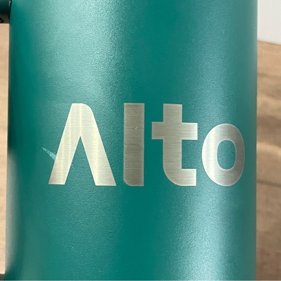 Stanley Quencher 2.0 40oz Flowstate Green Pine Tumbler Straw 11 Hour Cold Hot‎ - Picture 12 of 16